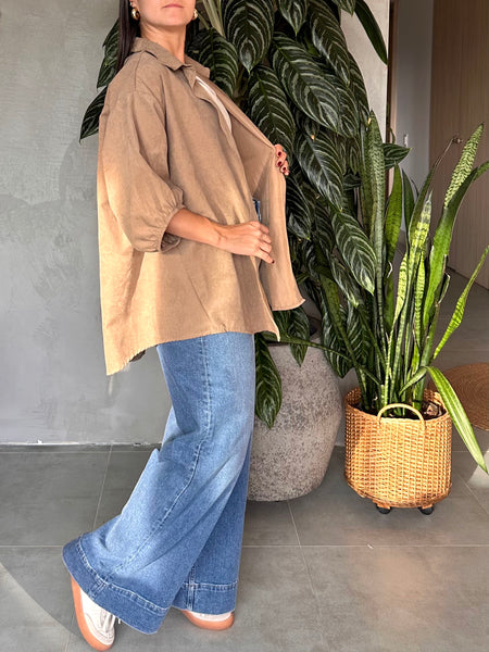 CAMISA OVERSIZED TAUPÉ
