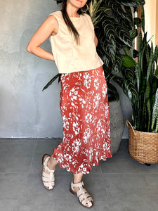 FALDA MIDI PLISADA TERRACOTA